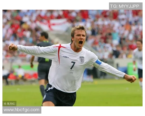 足球明星技艺大比拼展现绝佳球技与精彩瞬间 足球明星技艺大比拼展现绝佳球技与精彩瞬间