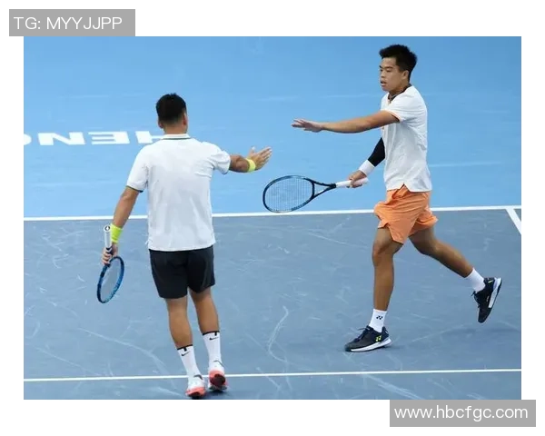 赛后分析：广州网球队与重庆网球队的默契配合与战术执行探讨